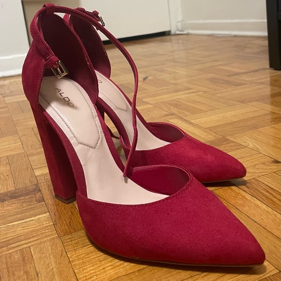 ALDO Red Block Heels - Picture 3 of 3